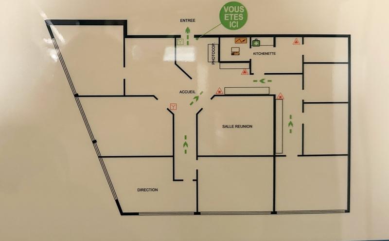 Bureau - 211 m² - 7 pièces