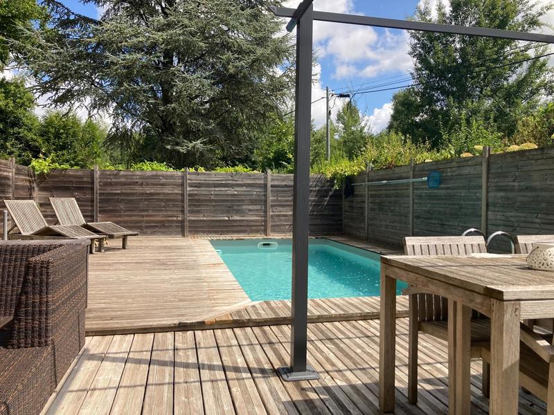 Maison - 157 m² - 6 pièces