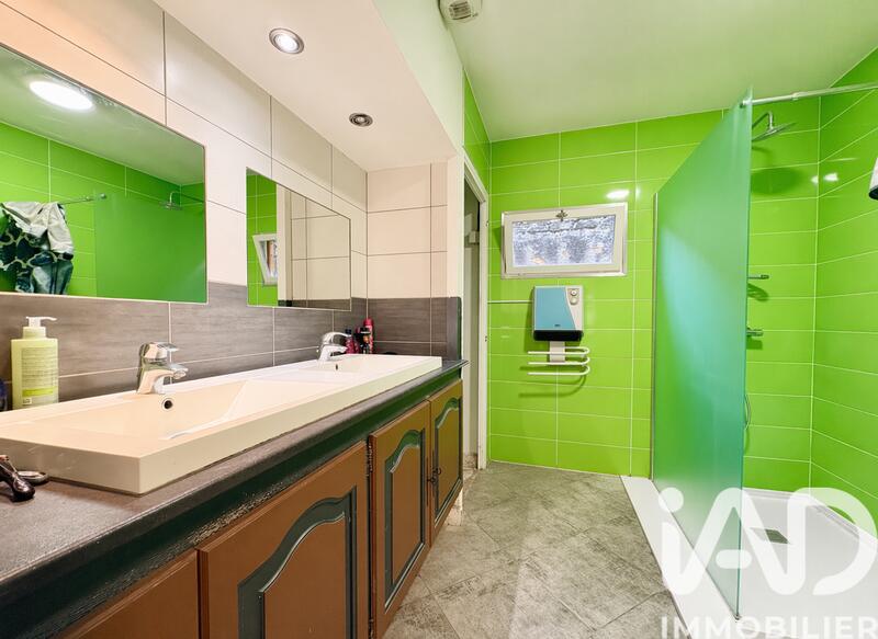 Maison - 152 m² - 6 pièces