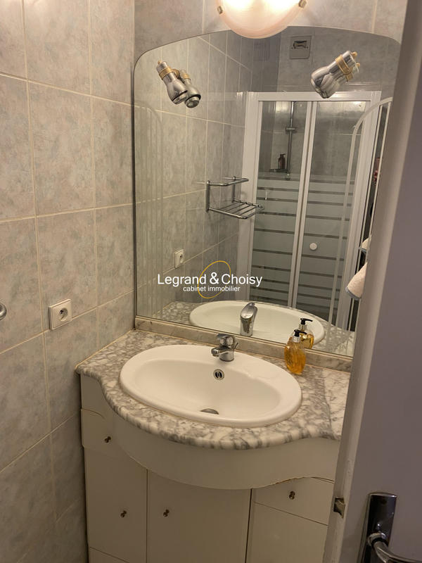 Appartement - 92 m² - 3 pièces