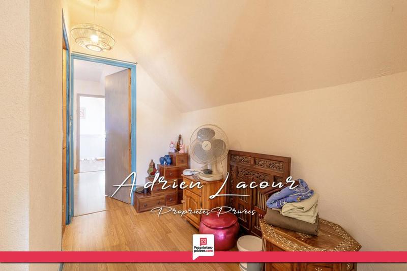 Maison - 97 m² - 7 pièces