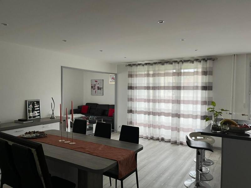 Appartement - 76 m² - 4 pièces