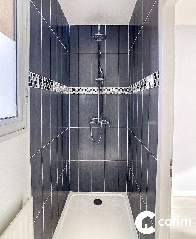 Maison contemporaine - 99 m² - 5 pièces