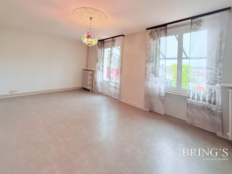 Maison - 86 m² - 4 pièces