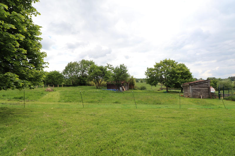 Propriété - 195 m² - 8 pièces