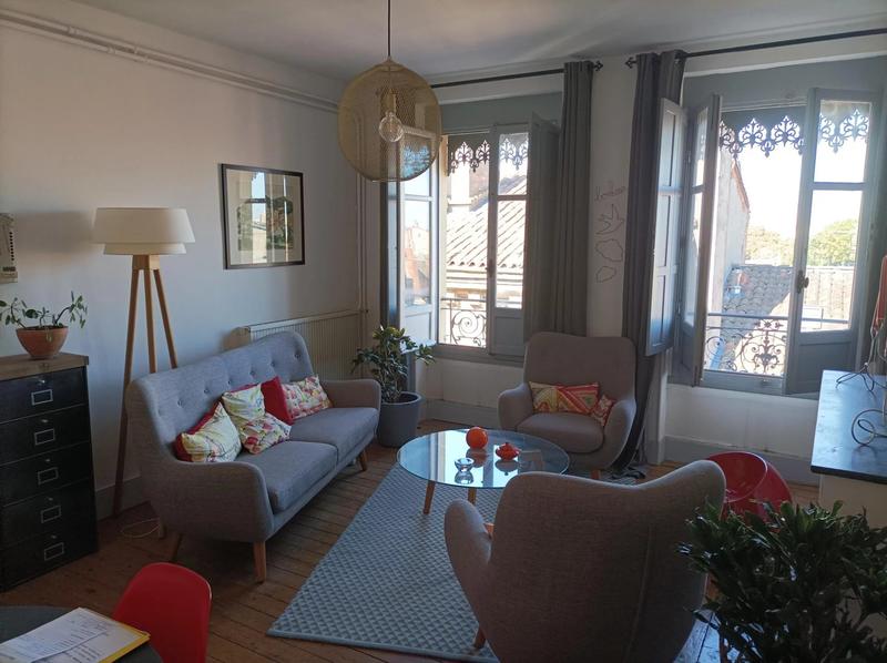 Appartement - 77 m² - 3 pièces