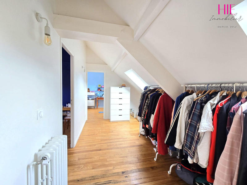 Maison traditionnelle - 100 m² - 6 pièces