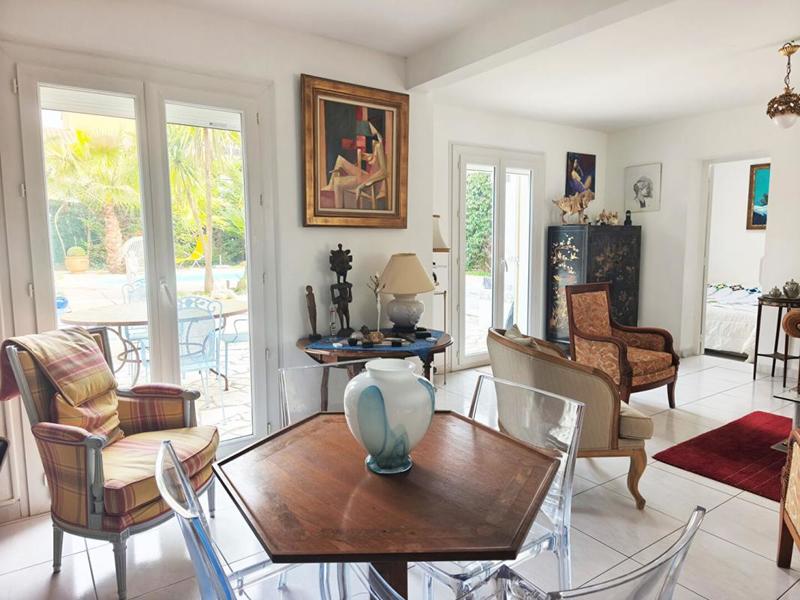 Maison - 110 m² - 6 pièces