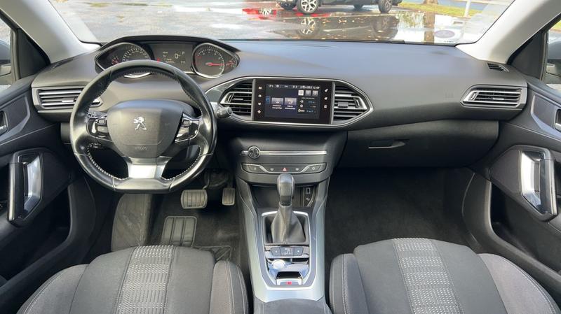 Peugeot 308 Sw II 1.2 PureTech 130 Eat6 Allure - Automatique