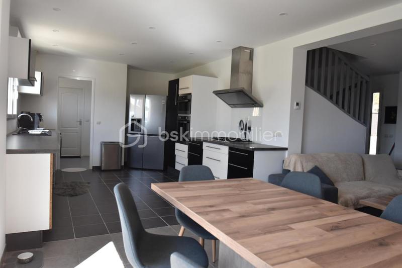 Pavillon - 158 m² - 7 pièces