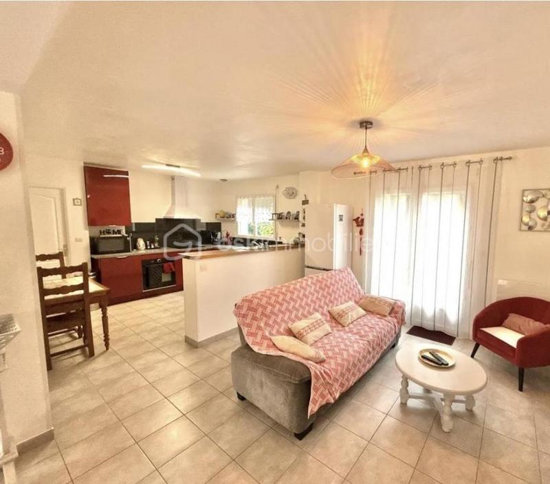 Demeure - 107 m² - 5 pièces