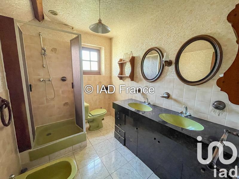 Maison - 129 m² - 9 pièces