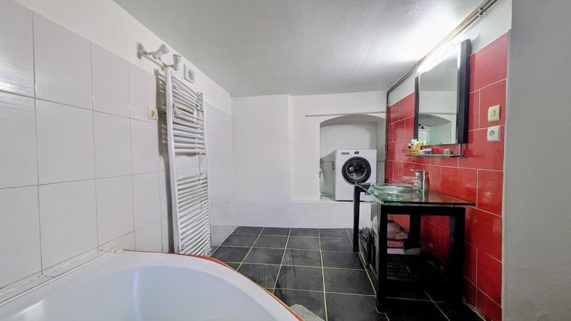 Maison en pierre - 80 m² - 3 pièces