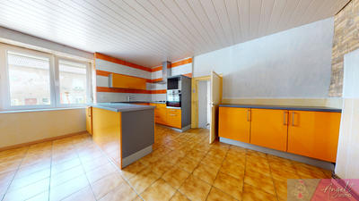 Maison - 132 m² - 5 pièces