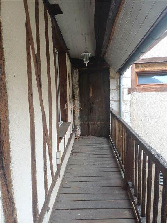 Maison ancienne - 143 m² - 5 pièces