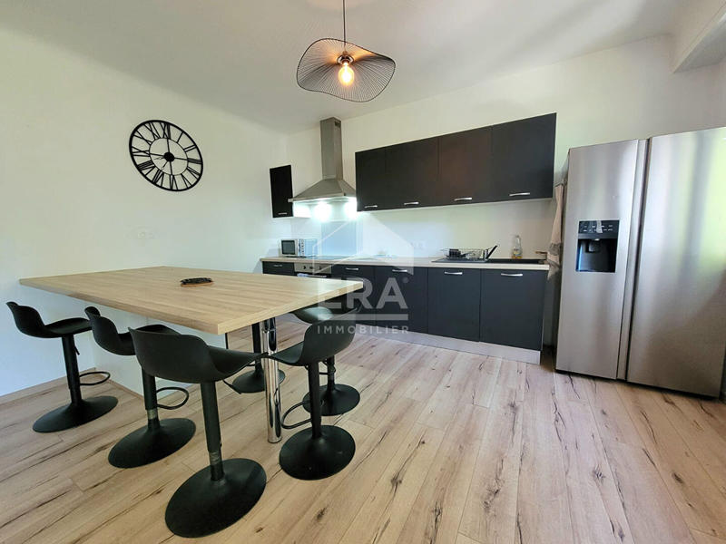 Appartement - 85 m² - 4 pièces