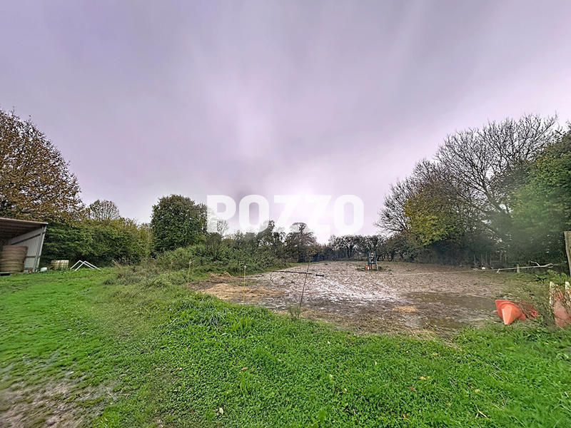 Maison - 12 840 m² - 2 pièces