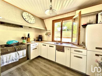 Maison - 90 m² - 3 pièces