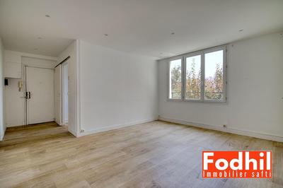 Appartement - 81 m² - 5 pièces
