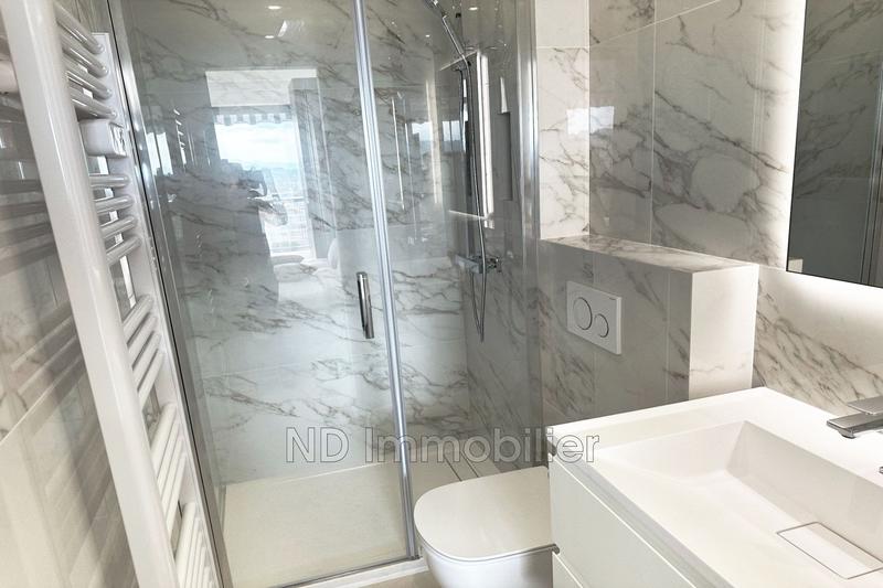 Appartement - 94 m² - 4 pièces