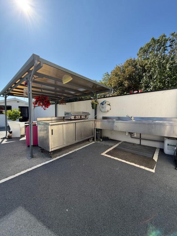 Maison - 196 m² - 6 pièces