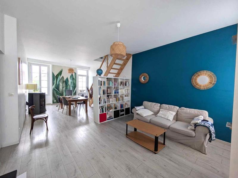 Maison de ville - 180 m² - 7 pièces