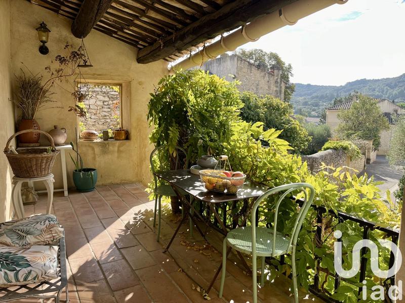 Maison - 195 m² - 6 pièces