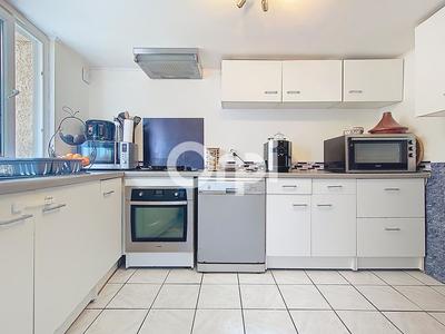 Maison - 138 m² - 5 pièces