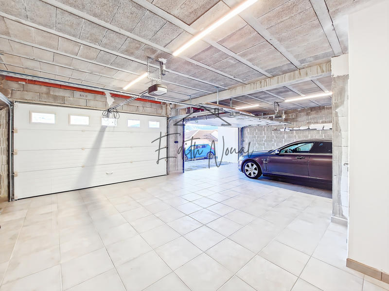 Villa - 137 m² - 5 pièces