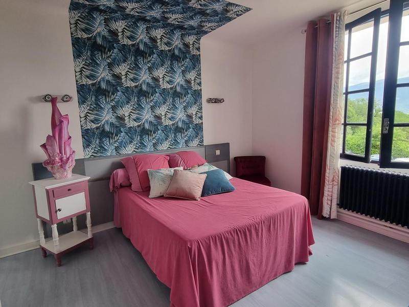 Propriété - 660 m² - 20 pièces