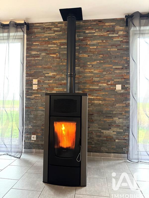 Maison - 95 m² - 4 pièces