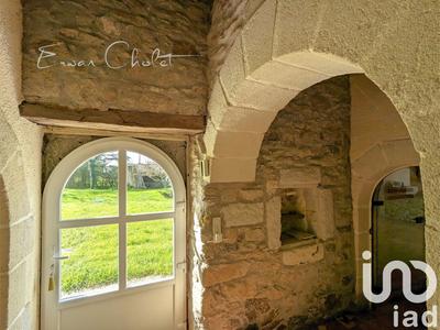 Maison - 240 m² - 6 pièces