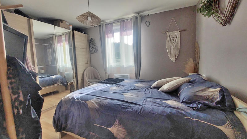 Maison - 121 m² - 11 pièces