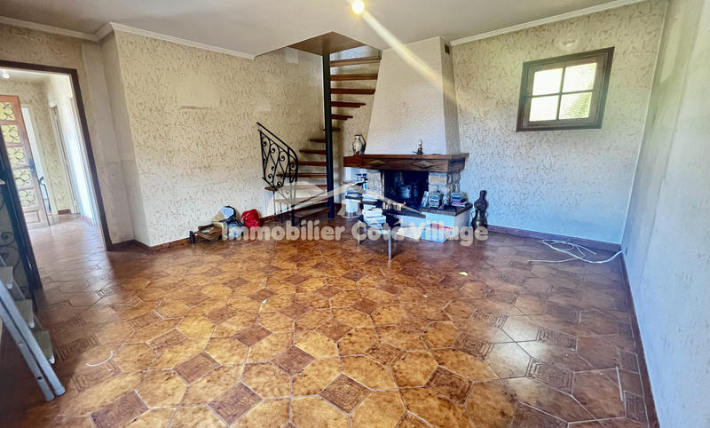 Maison - 103 m² - 6 pièces