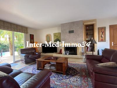 Villa - 202 m² - 7 pièces