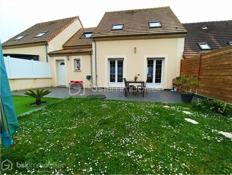 Maison - 106 m² - 5 pièces