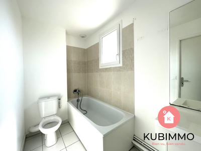 Maison - 79 m² - 4 pièces