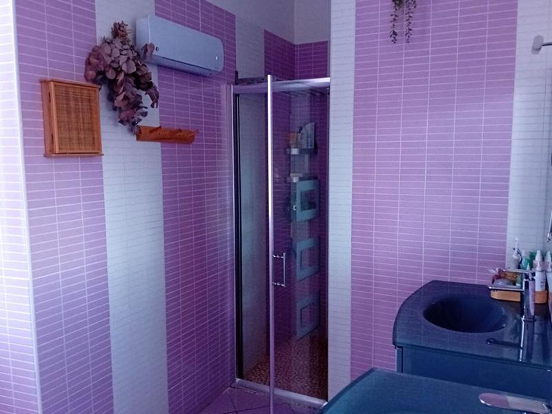 Demeure - 263 m² - 11 pièces