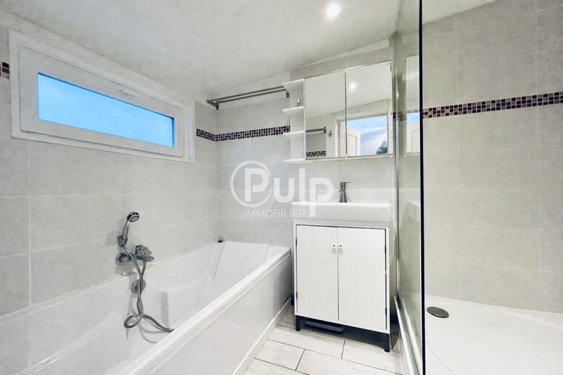 Maison de ville - 98 m² - 5 pièces