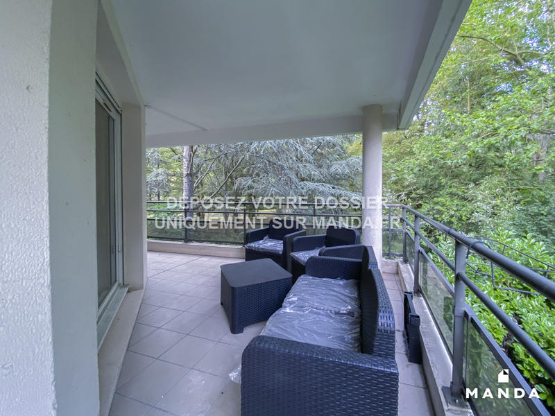 Chambre - 10 m² - 4 pièces