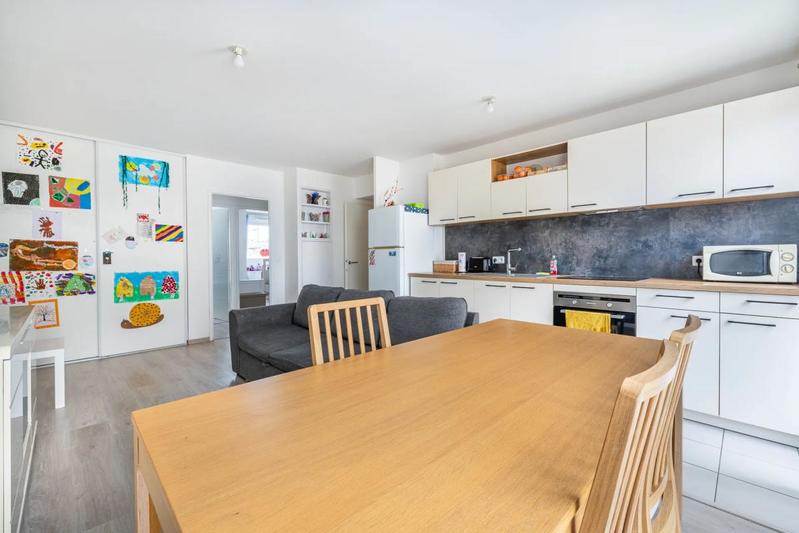 Appartement - 75 m² - 4 pièces