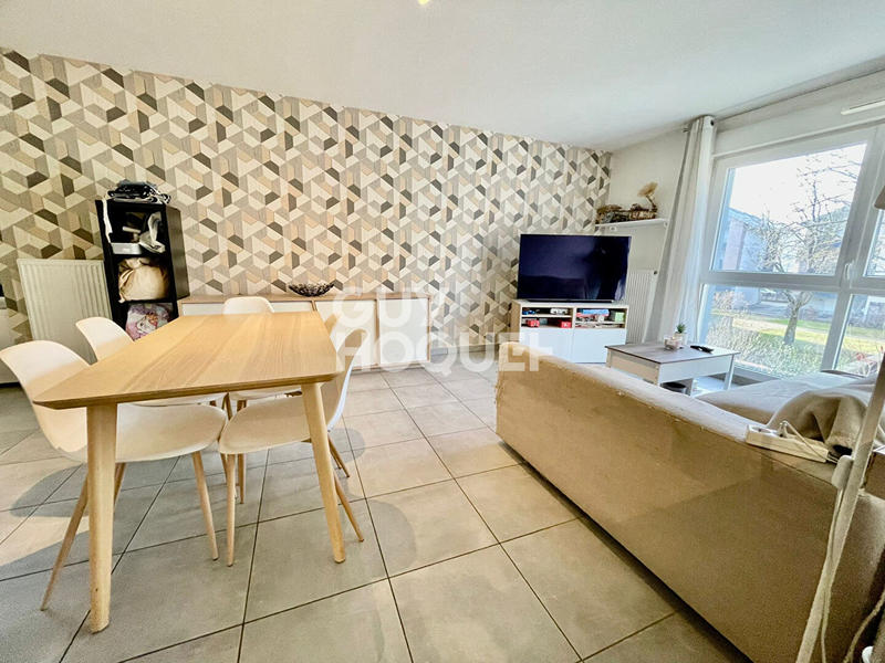 Appartement - 84 m² - 4 pièces