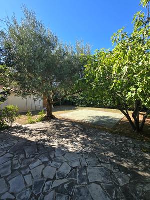 Maison - 200 m² - 10 pièces