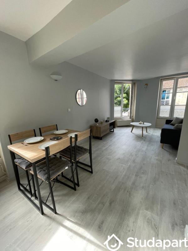 Appartement - 49 m² - 2 pièces