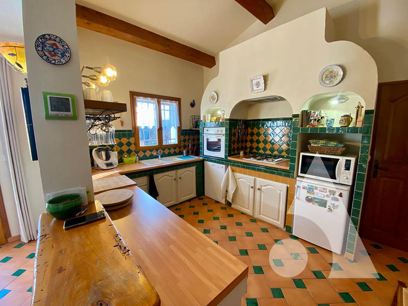 Maison - 161 m² - 6 pièces