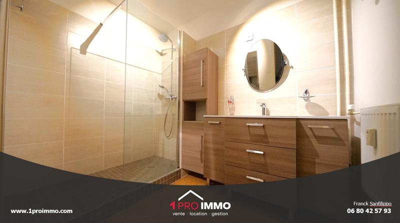 Appartement - 101 m² - 5 pièces