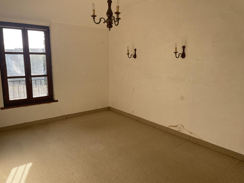 Maison - 137 m² - 6 pièces