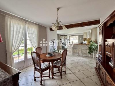 Maison - 175 m² - 7 pièces