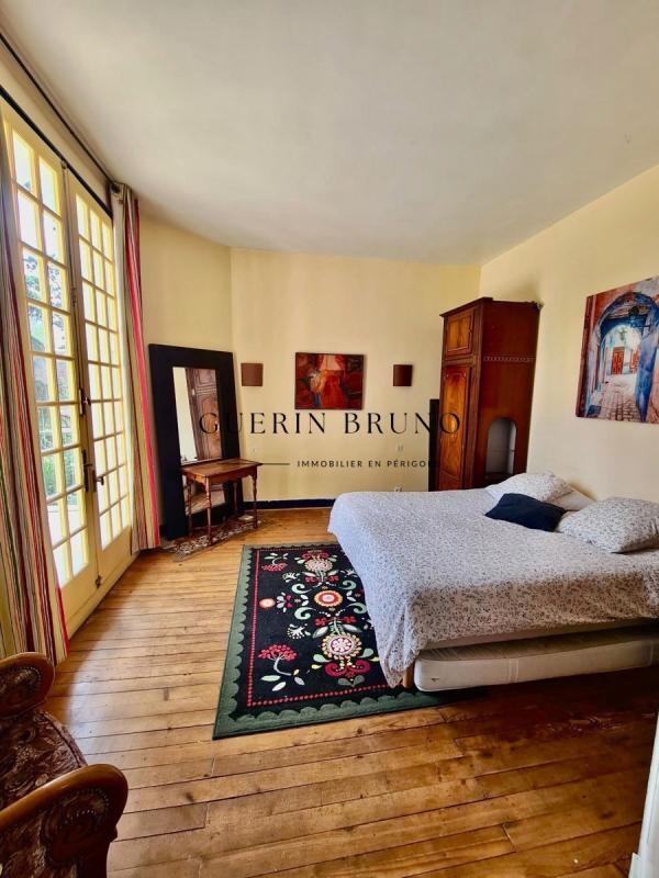 Villa - 280 m² - 9 pièces