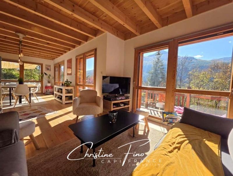 Châlet - 162 m² - 10 pièces